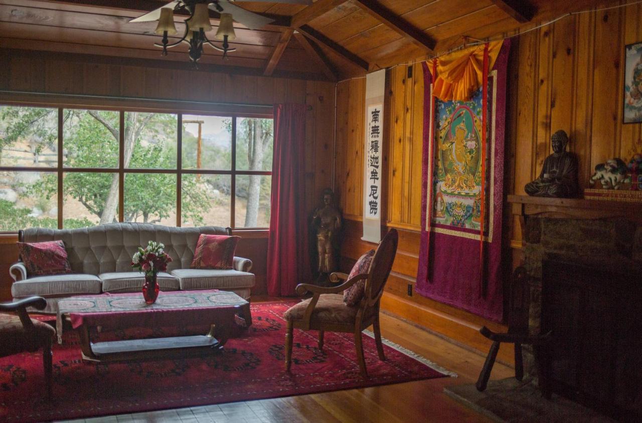 Quiet Mind Lodge, Spa & Retreat Sequoias Kernville Exterior foto